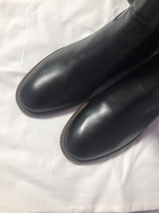 Продам жіночі шкіряні ботильойни Massimo Dutti