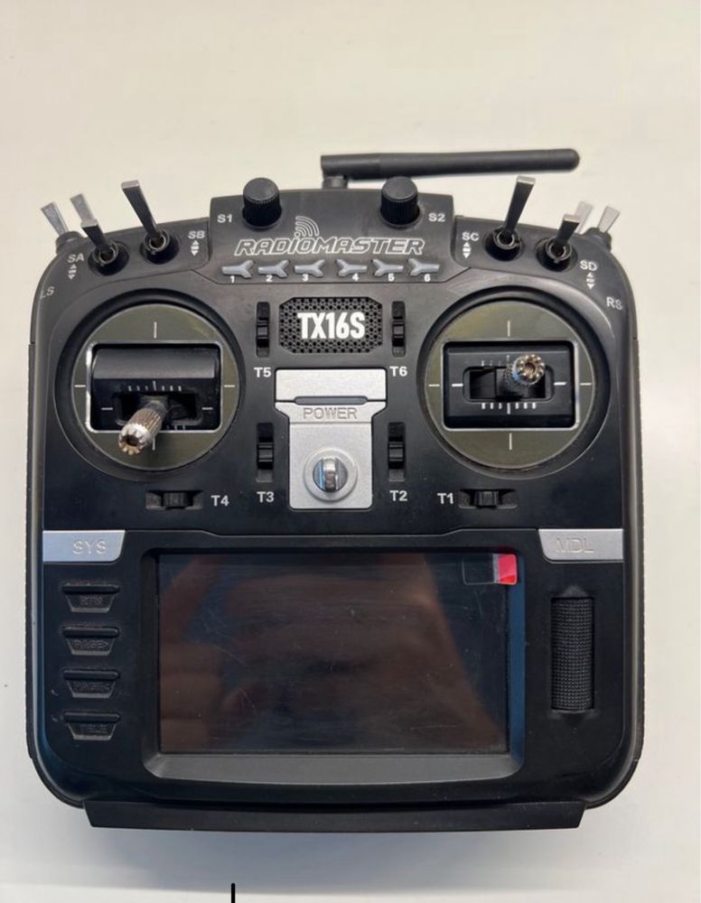 Radiomaster TX16s Multiprotocolo