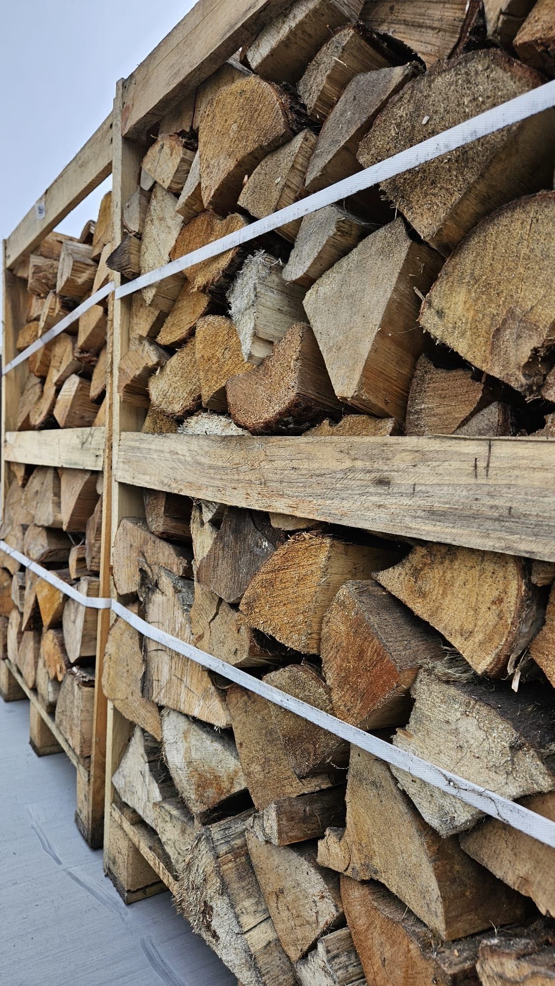 Drewno kominkowe, liściaste, mieszane, sezonowane