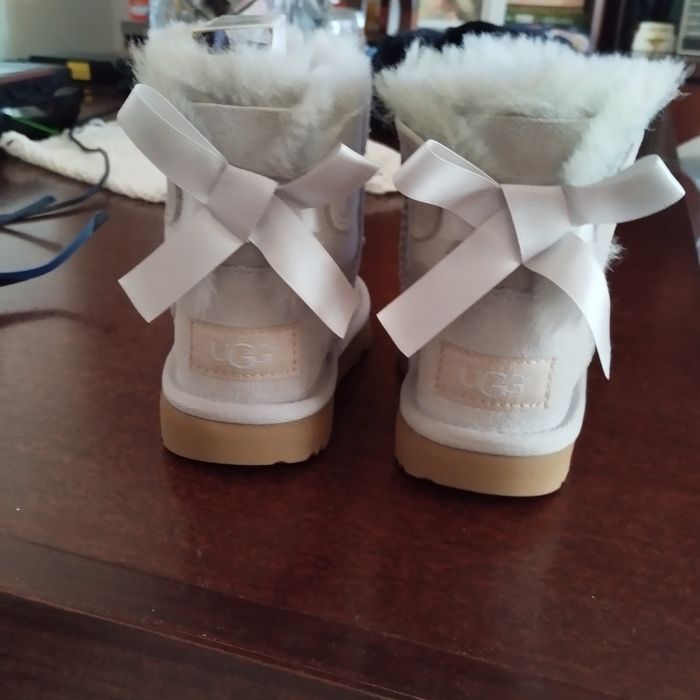 Botas de menina UGG