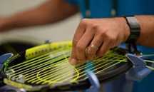 Tenis, Serviço de encordoamento