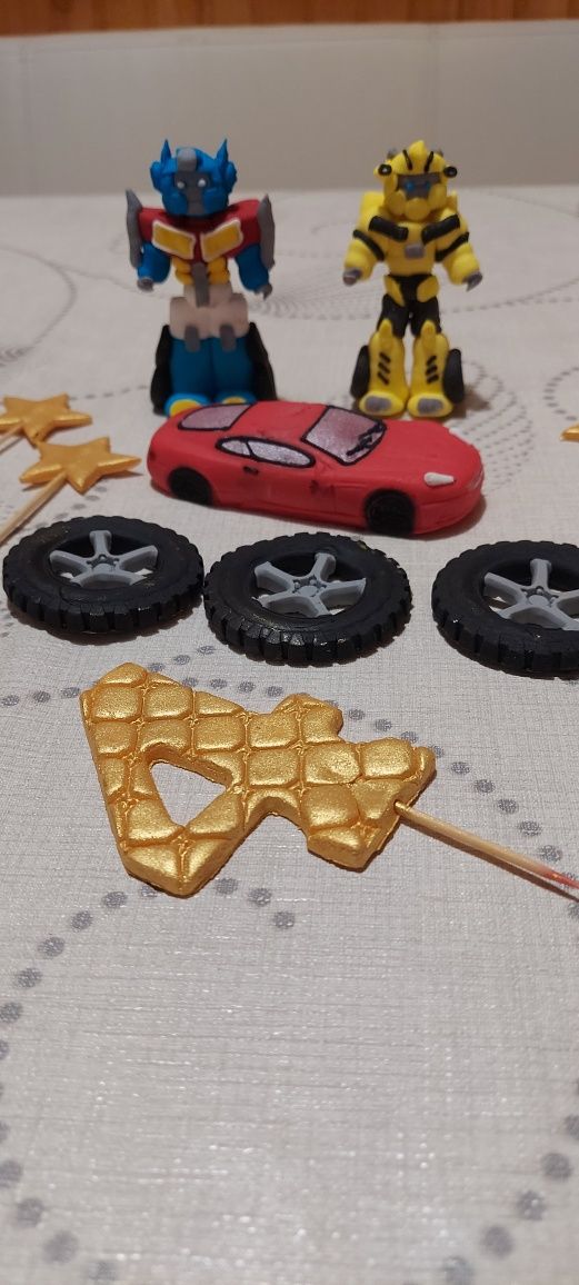 Dekoracja na tort Transformers