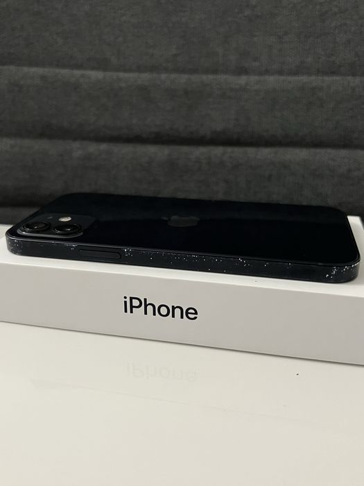 iPhone 12 Black 64GB