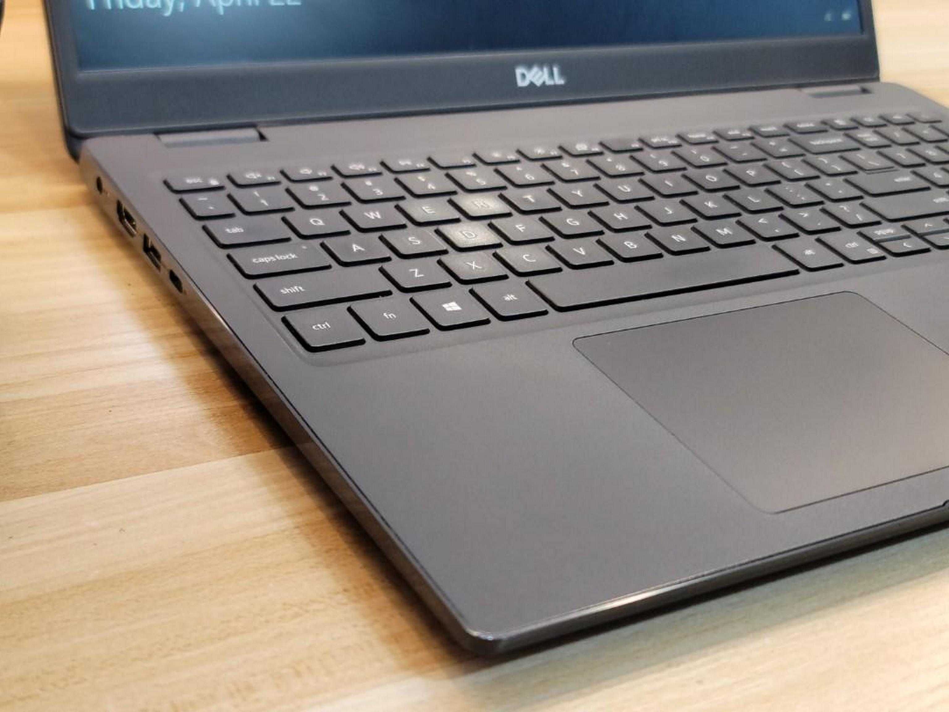 Dell Vostro 15.6" Octacore i5/8GB/256Nvme gama Profissional
