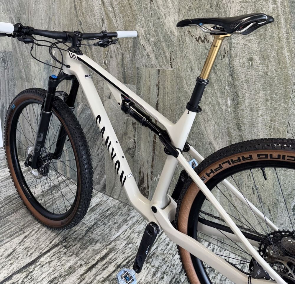 Велосипед Canyon Lux Trail CF 7 з Німеччини