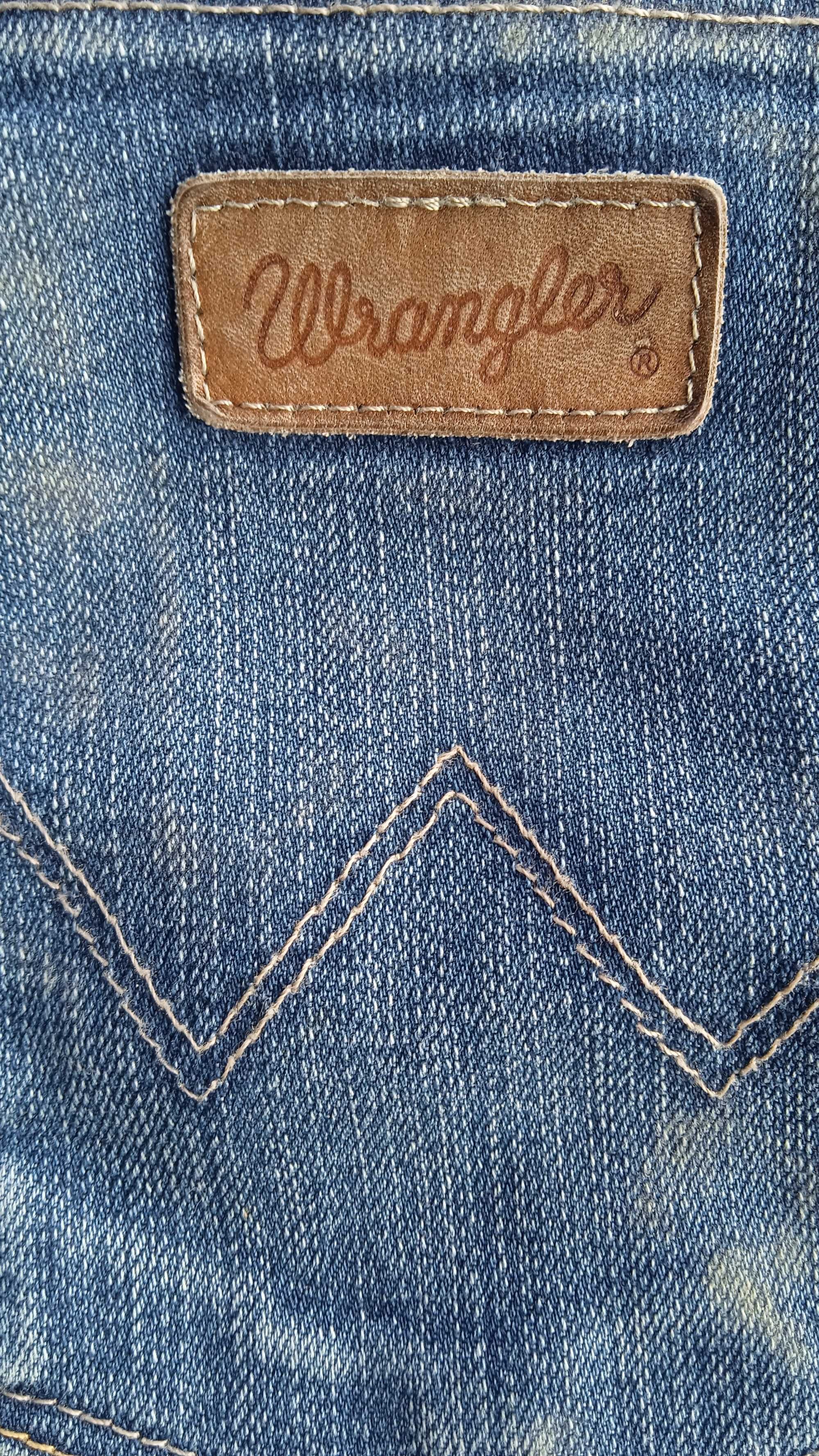 Wrangler model Reg body bootcut W33 L32 spodnie jeansowe jeansy męskie