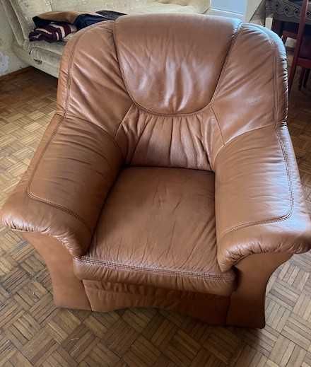 Sofa skórzana rozkładana z 2 fotelami