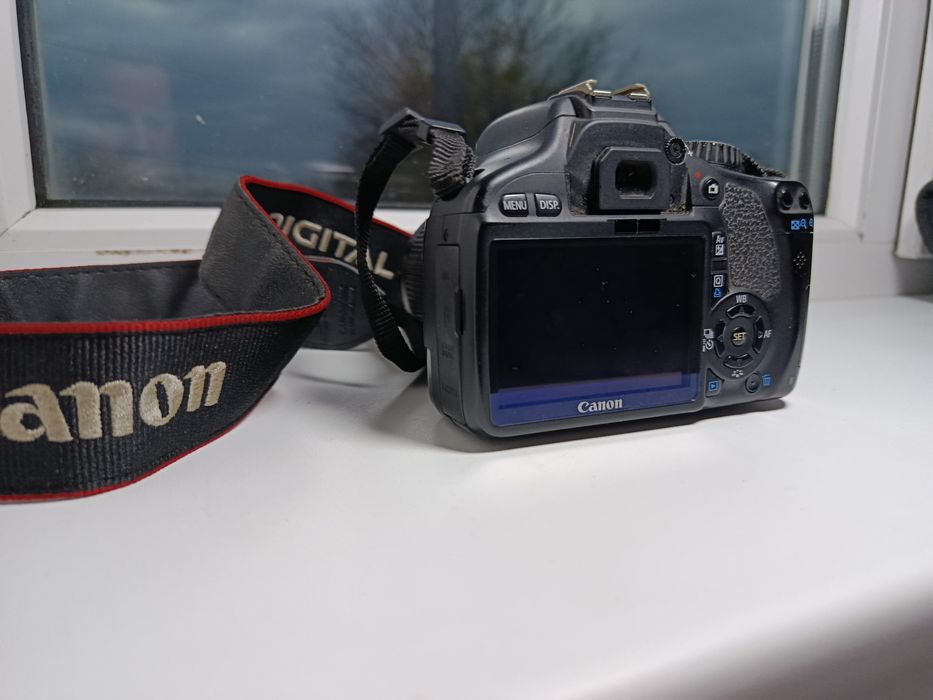 Цифровий фотоапарат+об'єктів