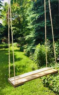 Solidna huśtawka ogrodowa linowa