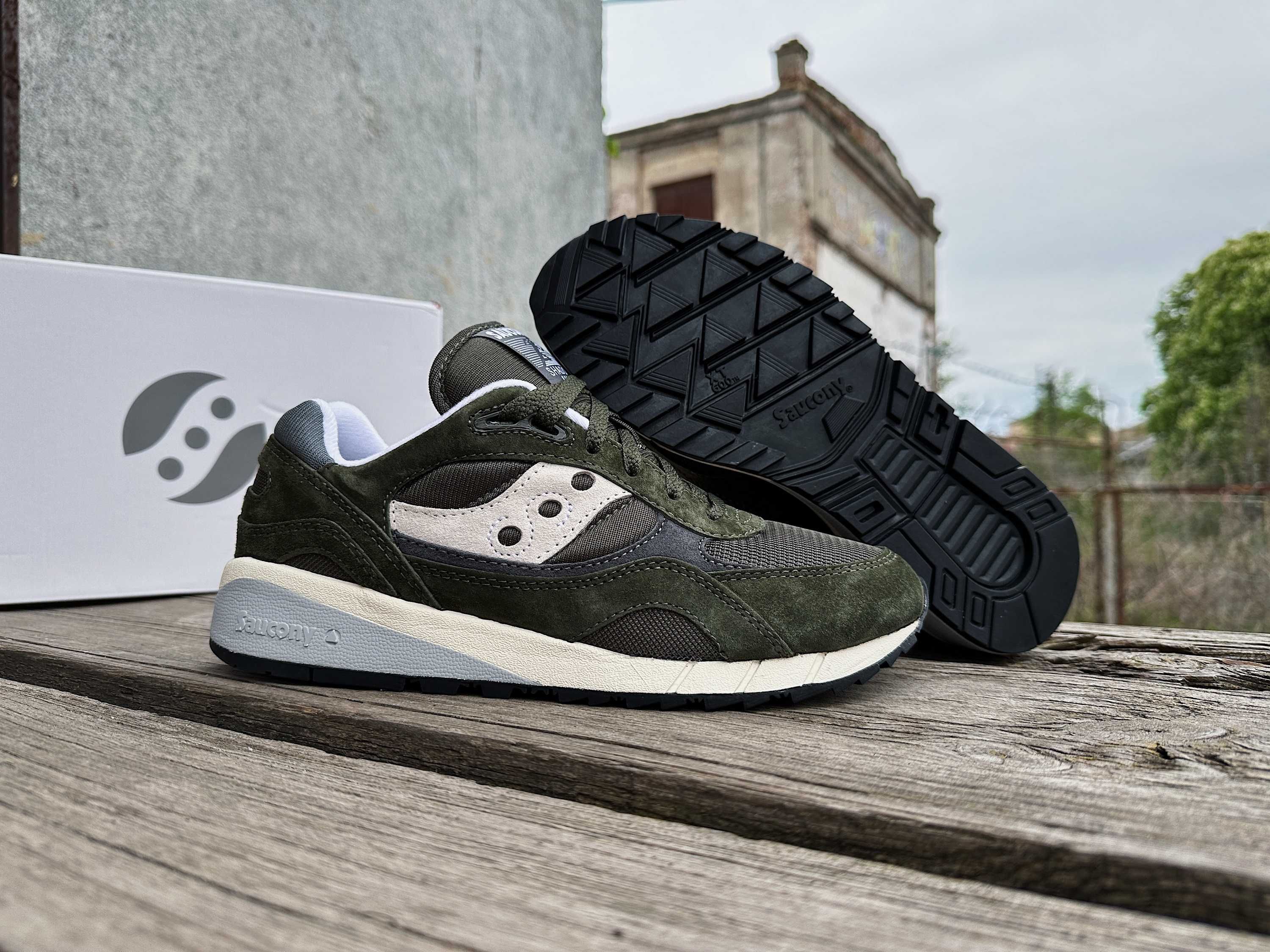 Мужские оригинальные кроссовки Saucony Shadow 6000 (3 цвета)