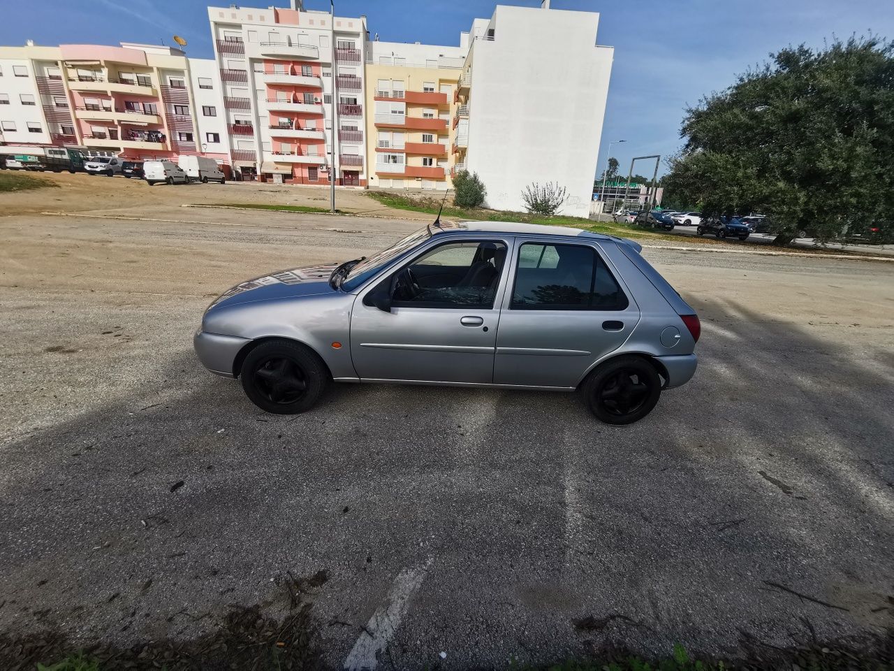 Ford Fiesta 1.25 techno AC