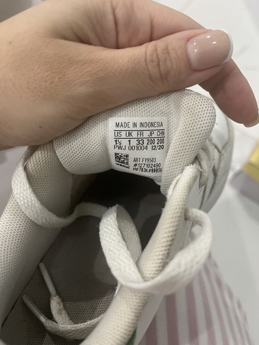 Фірмові Кросівки дитячі adidas , 33 розмір