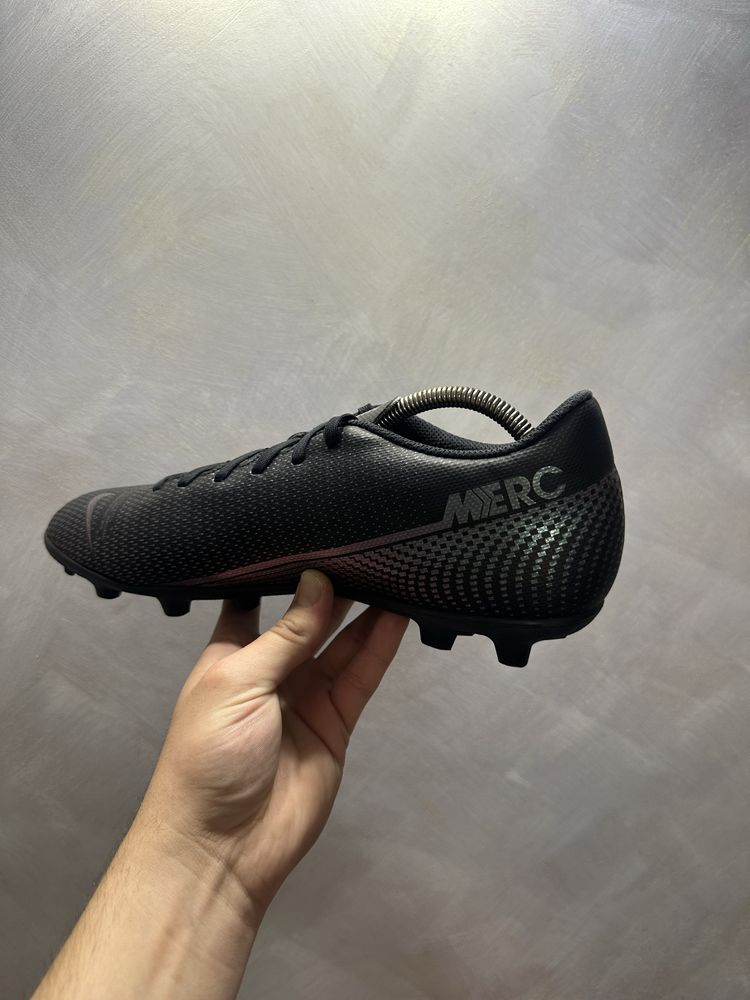 Nike Mercurial Vapor 13 Club бутси сороконіжки футбол оригінал бампи