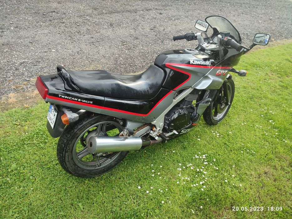 Kawasaki GPZ 500 S
