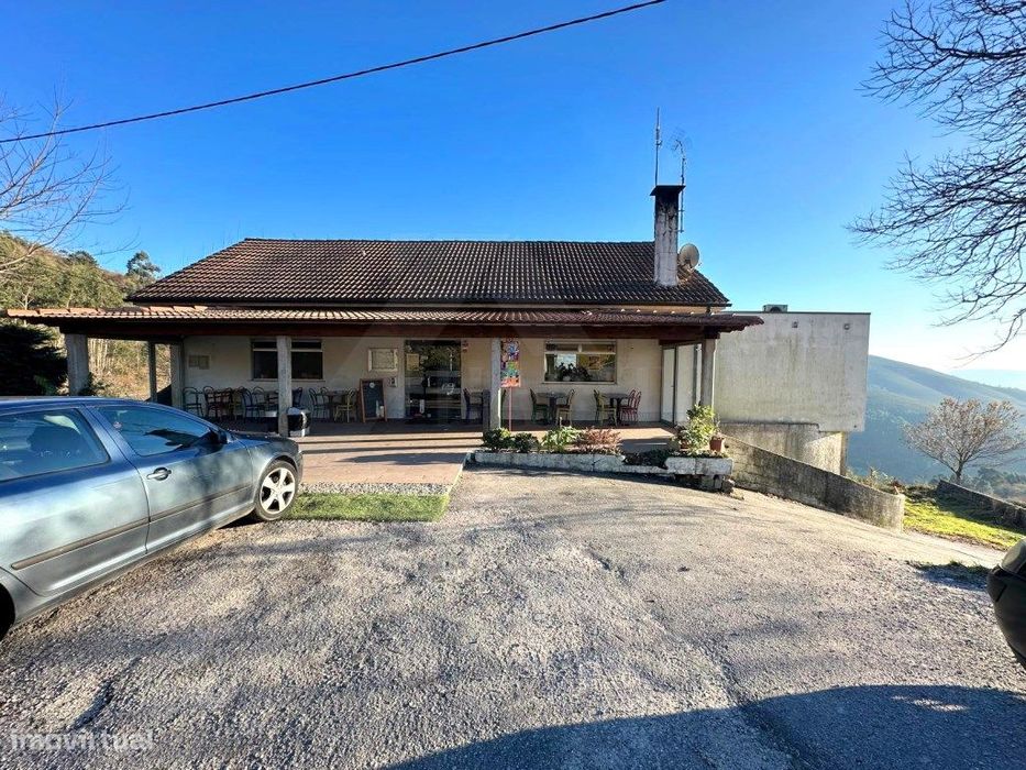 Restaurante bem localizado