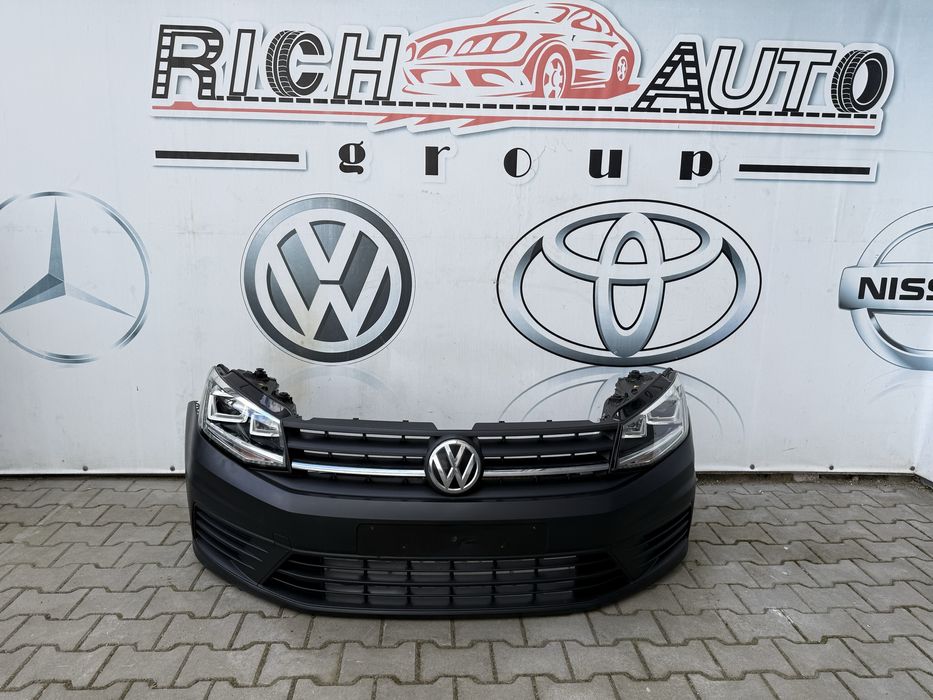 Бампер передній (фара ліхтар )VW Caddy Кадді 2K5 15-20р. шрот