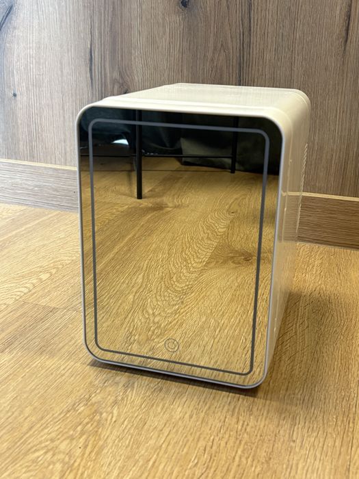 Lodowka kosmetyczna/ Odbior w lodzi