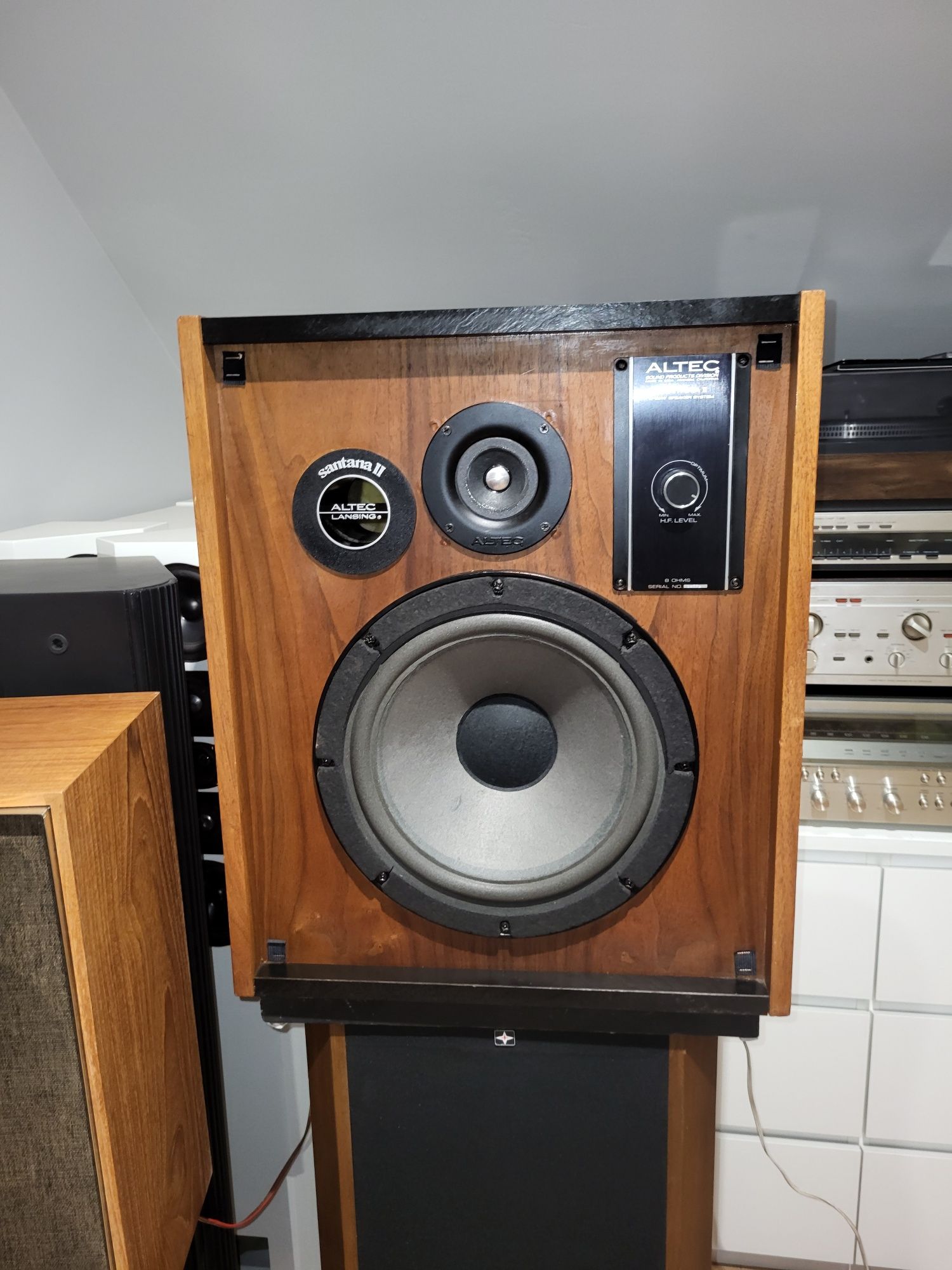 Altec santana ii
