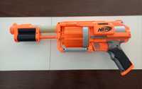 Pistolet NERF wyrzutnua