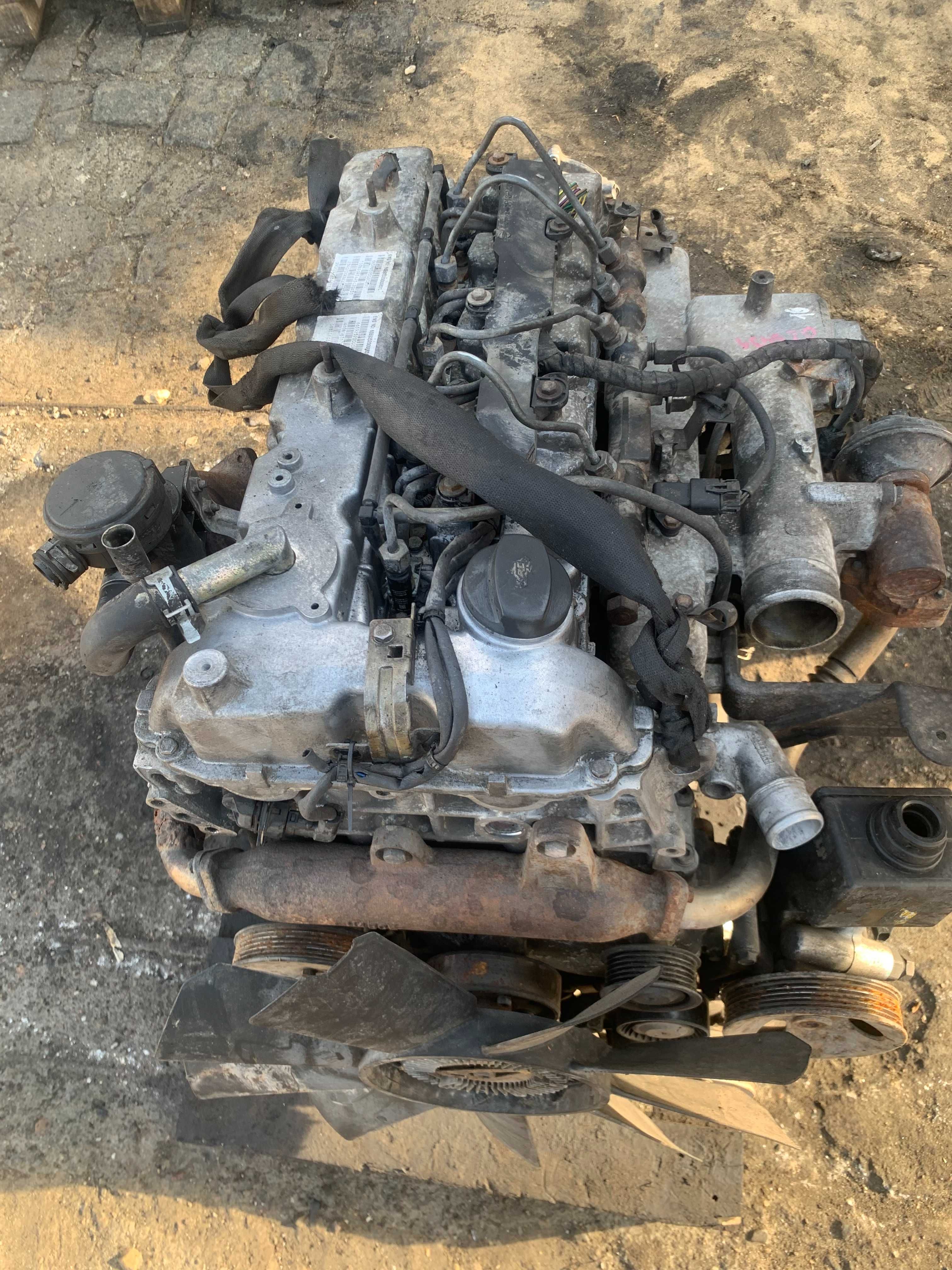Silnik KOMPLETNY Ssangyong Rexton 2.7 Xdi D27DT 08r
