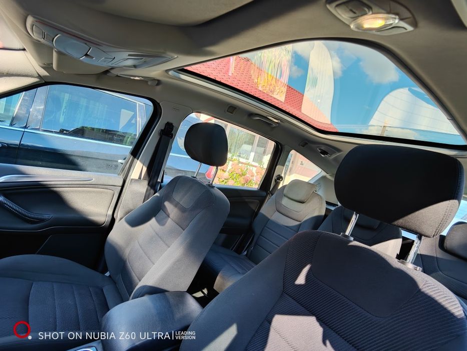 Śliczny Ford S-Max 2014r Panorama Converse+ 7 osobowy