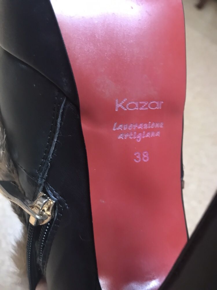 KAZAR botki (100%skóra) na koturnie z królikiem