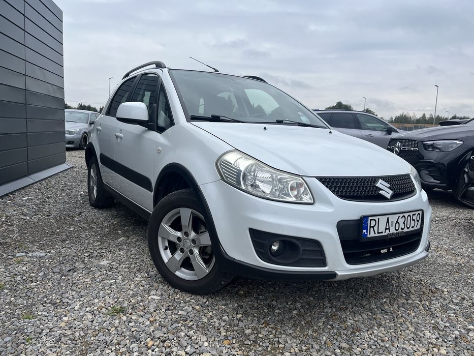 Suzuki SX4 1.6 android, klimatyzacja, grzane fotele