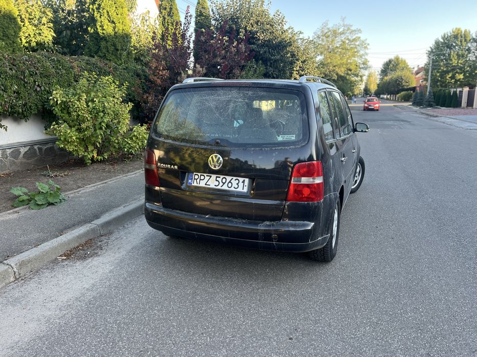 VW Touran 2.0 tdi