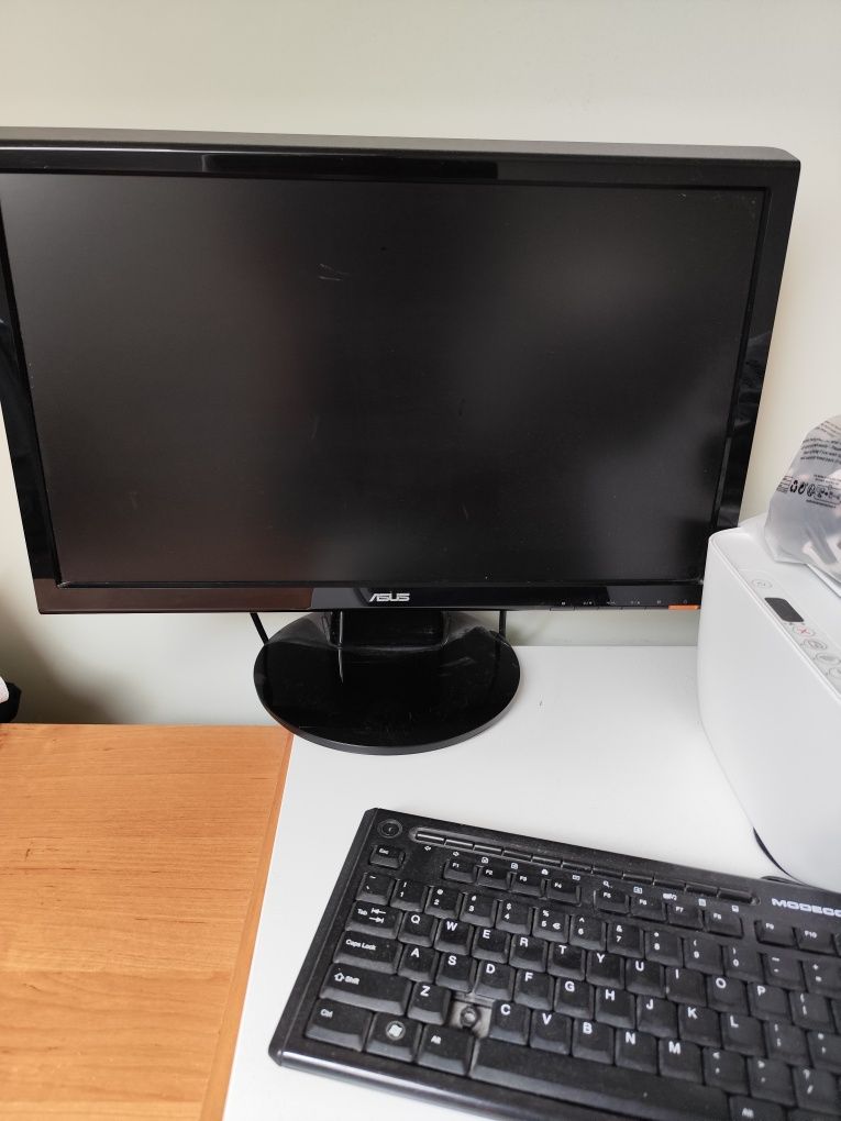 Sprzedam monitor do komputera