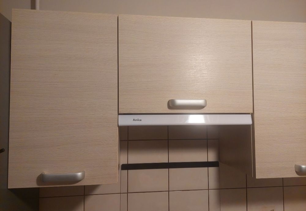 Górne szafki kuchenne