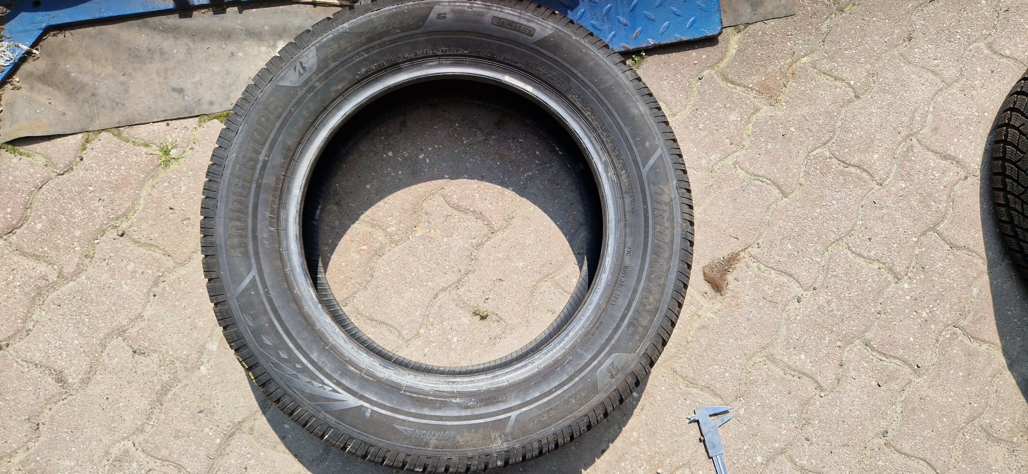 215/65 R17 103V Bridgestone Blizzak 6 7mm 2024r