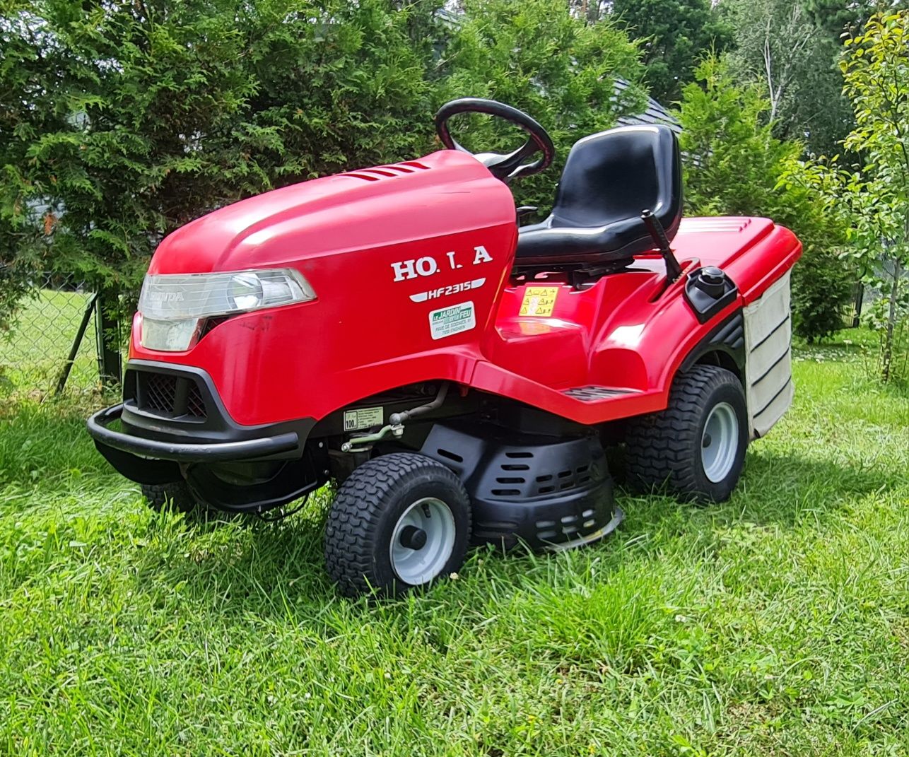 Traktorek kosiarka HONDA HF 2315 v-twin pompa oleju hydrostatic LIFT