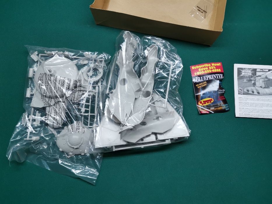 Kit AMT ERTL 1:32 Trade Federation Tank Star Wars