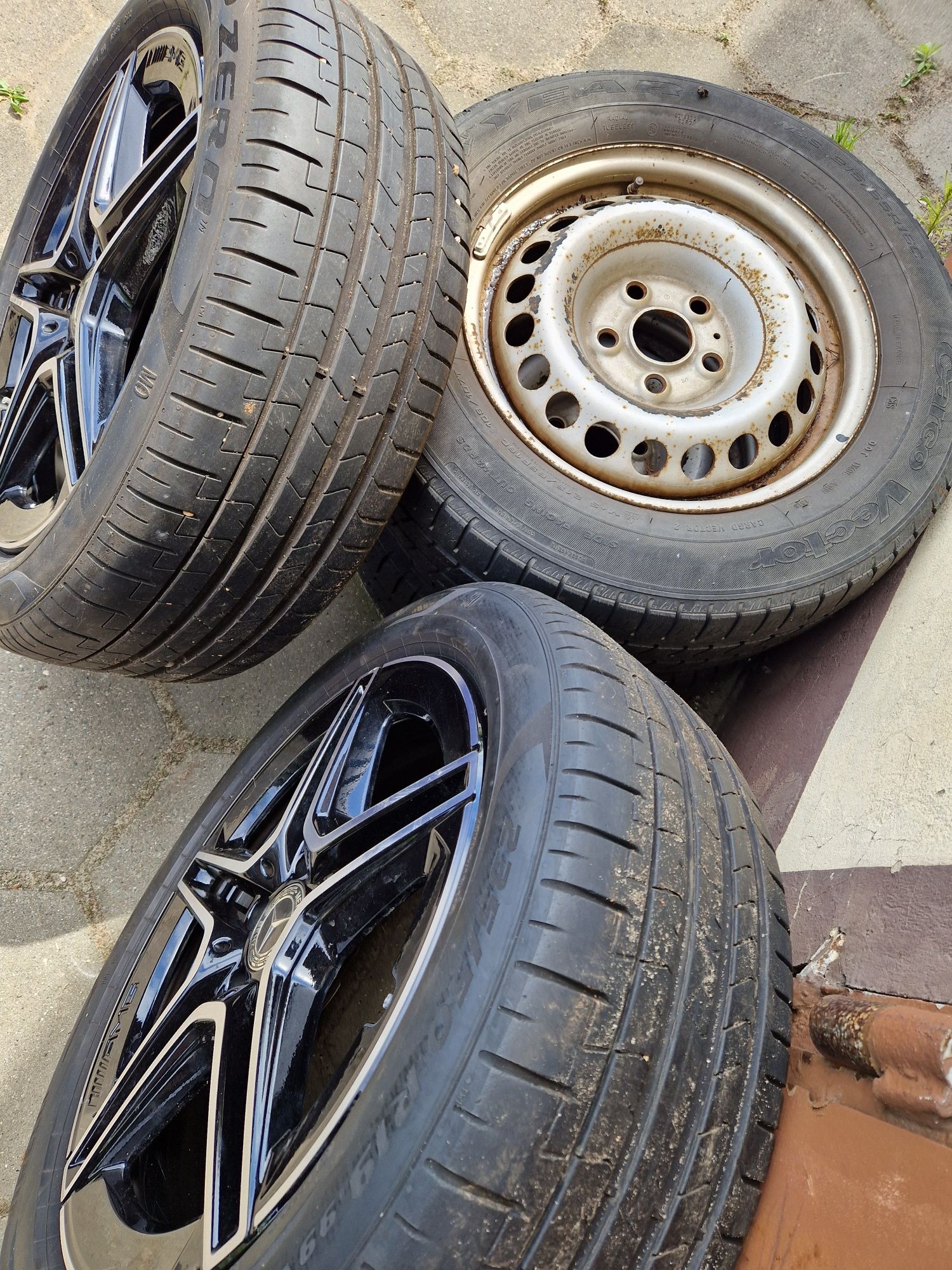 Oryginalne Koła Mercedes-Benz GLB GLA AMG W247 235/50R19 Pirelli 22r.