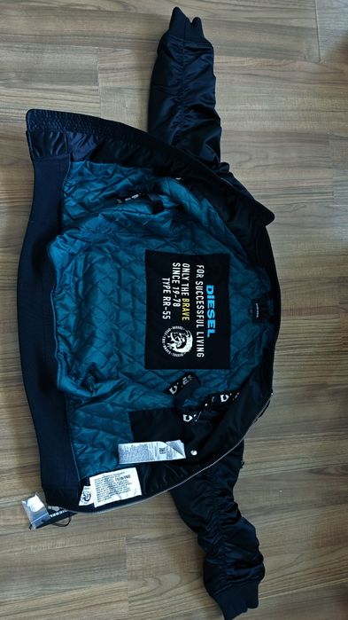 Новая куртка Diesel,Оригинал