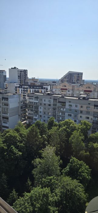 Срочно!  Без  комісії.  Борисо - Глібський  1 заселений,    однокімнат