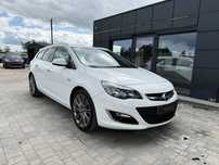 Opel Astra 1.4 Turbo LIFT Cosmo Ledy Nawigacja Czujniki Przód Tył Klima