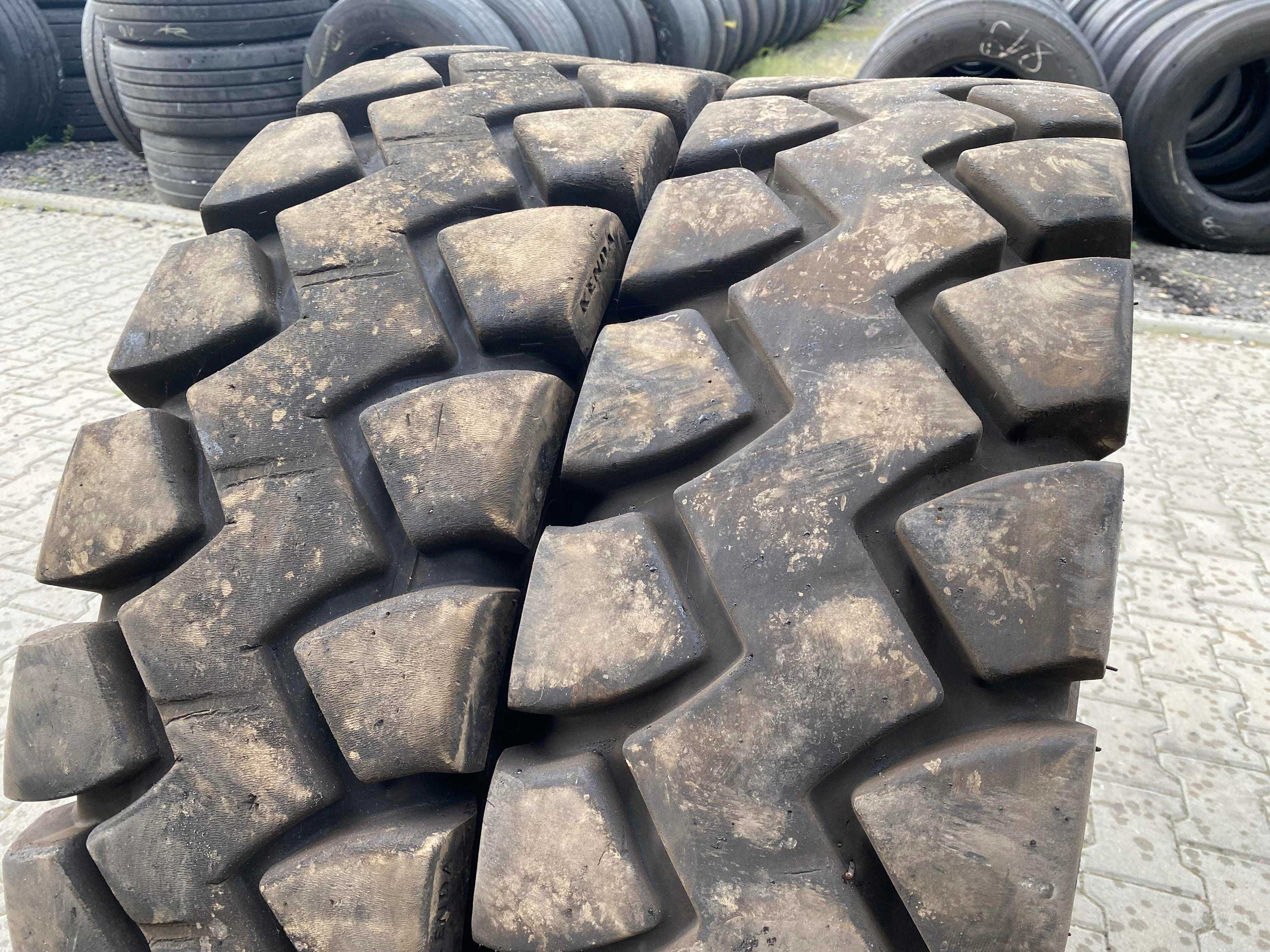 11.00-20 Opony Przemysłowe KENDA KINETICS K610 / 80-90% Bieżnika