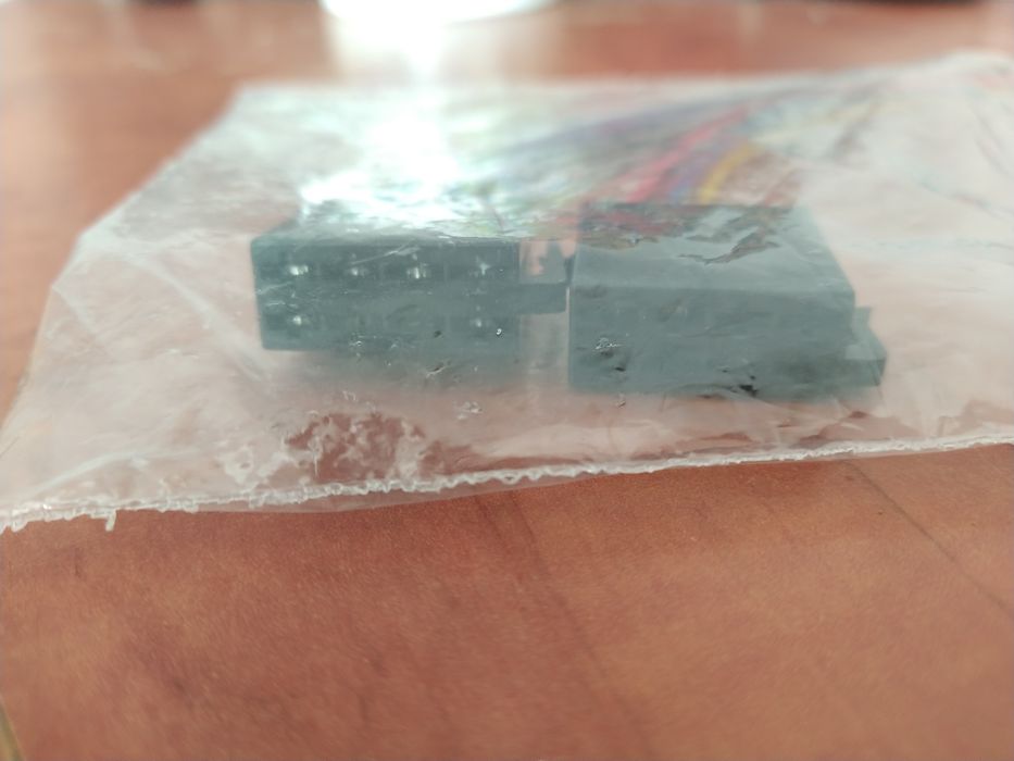 Fichas autoradio ISO femeas