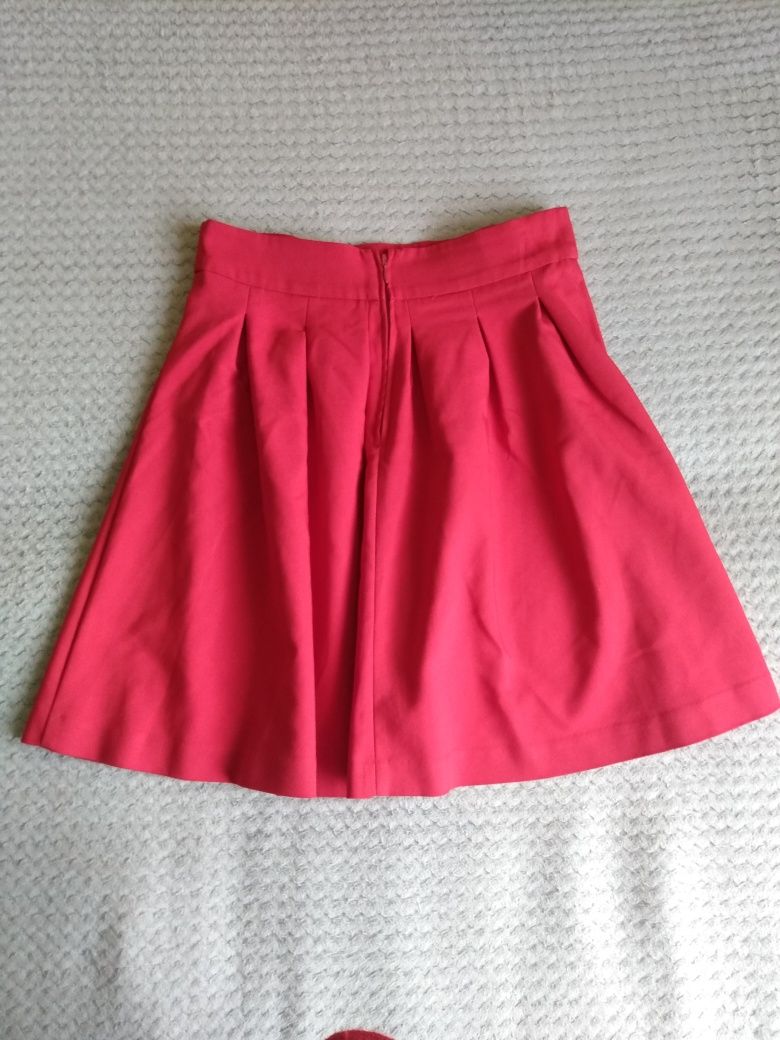 Czerwona spódnica Orsay