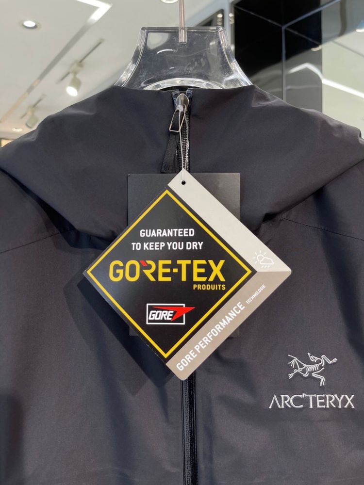 Kurtka wiatrówka Arcteryx