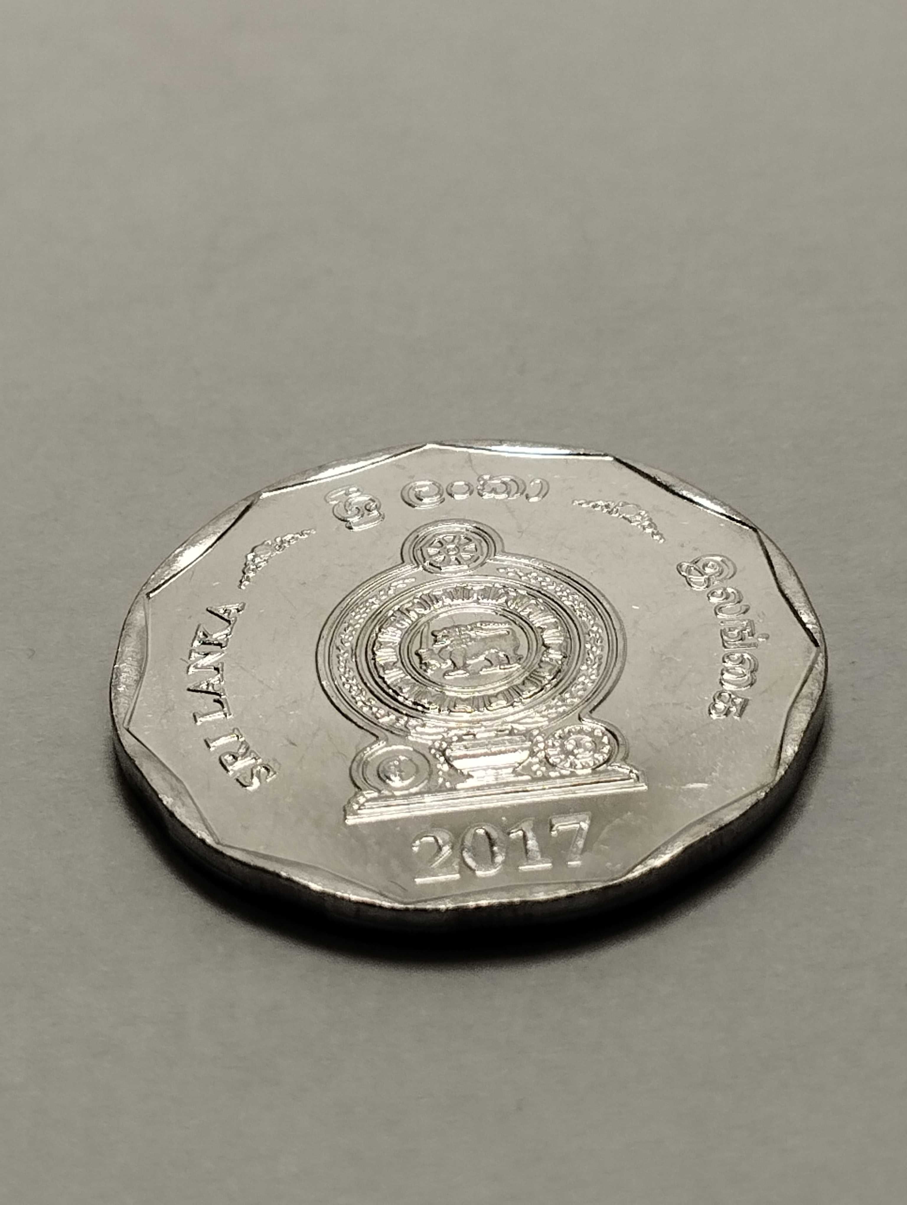 Sprzedam monetę Sri Lanka 10 rupii 2017r. stan menniczy