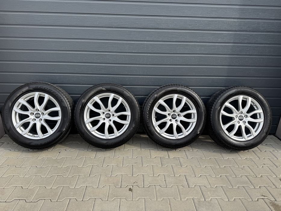 Продам диски з резиною Kia R18 5:114.3 235:60