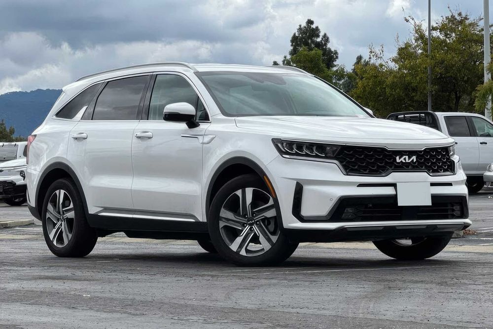 Kia Sorento      2023