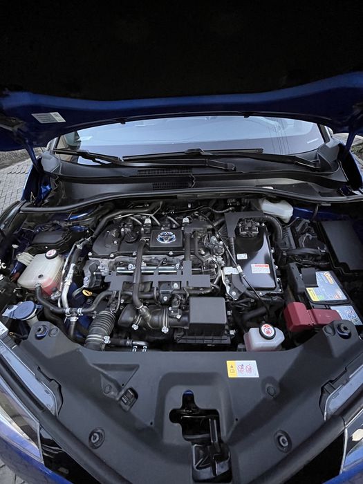 Toyota C-HR 1.8 122 km Hybrid