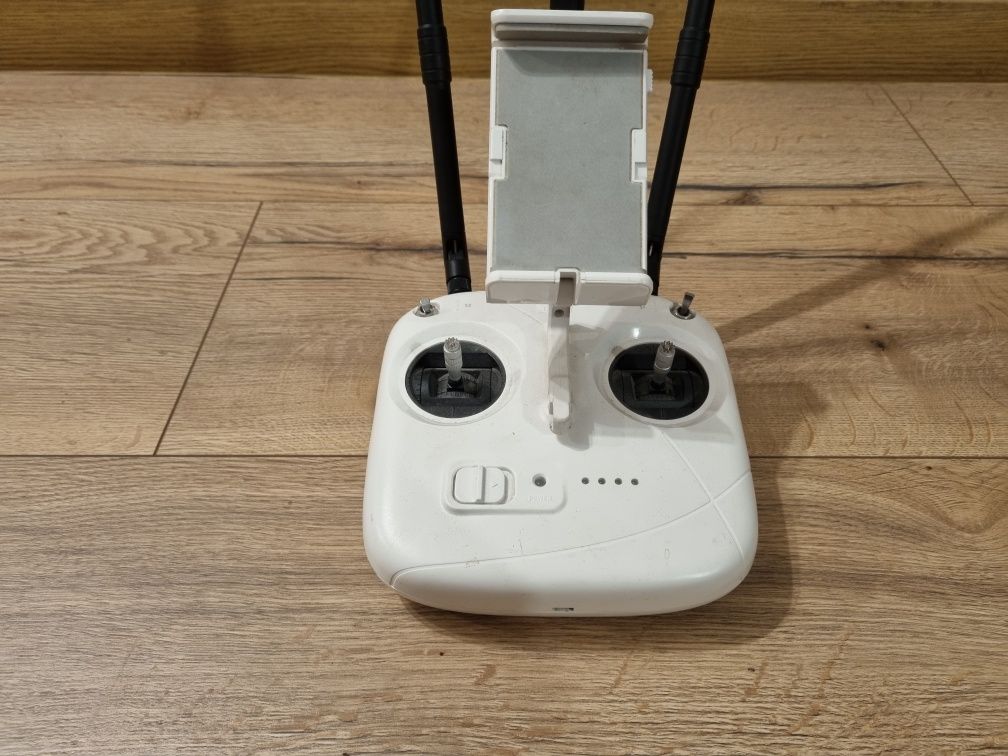 Aparatura kontroler pilot do Dji Phantom 3 SE