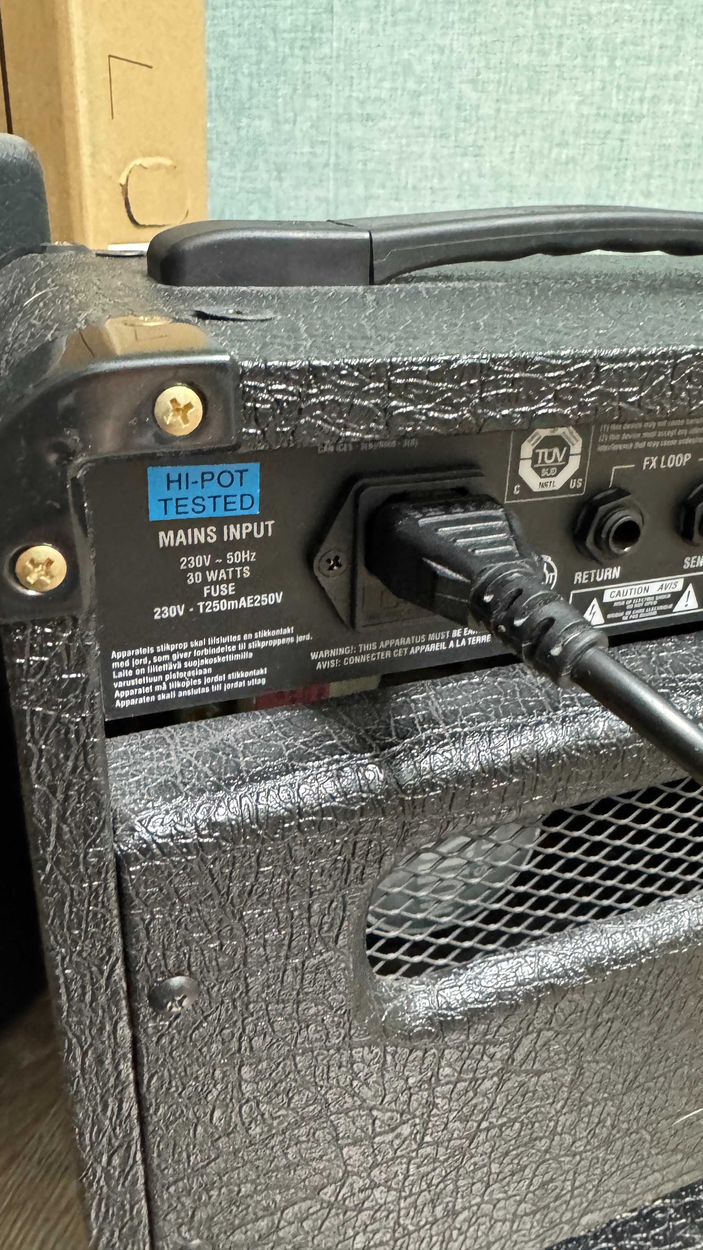 Ламповий гітарний комбопідсилювач Marshall DSL1 потужн. 1 Вт + футсвіч