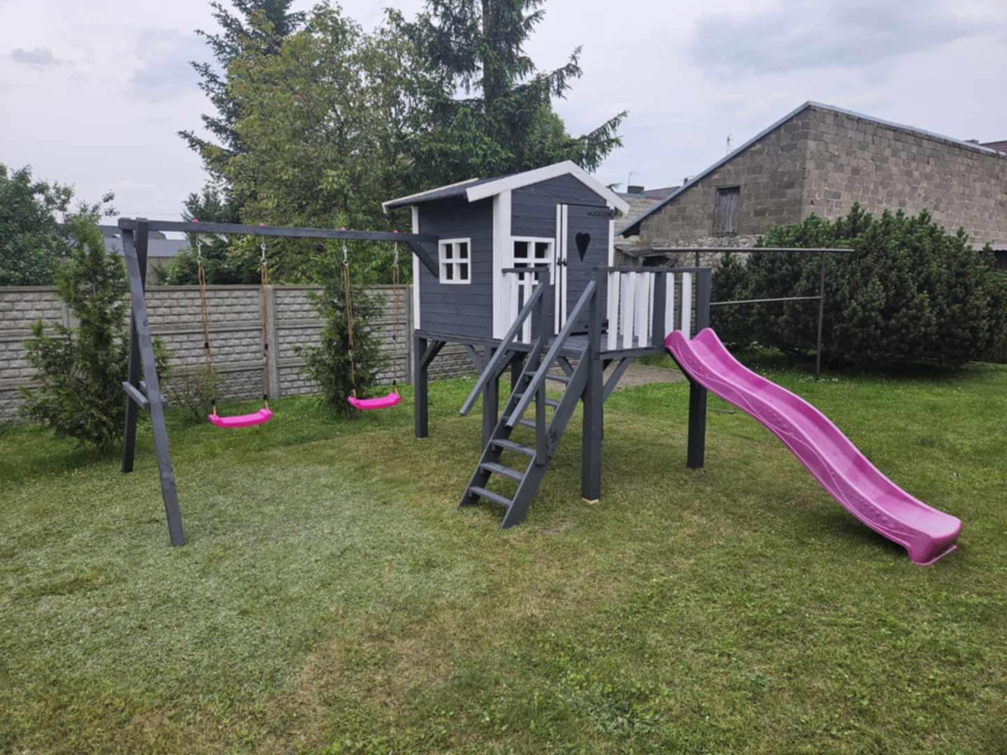 Plac zabaw Domek drewniany dla dzieci Cały zestaw