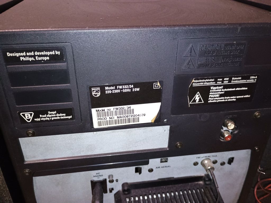 Sprzedam miniwieże Philips fw332