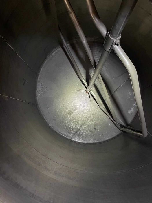 Ємність нержавіюча 2.8 м³ | Бак зі змішувачем | Утеплення, підігрів